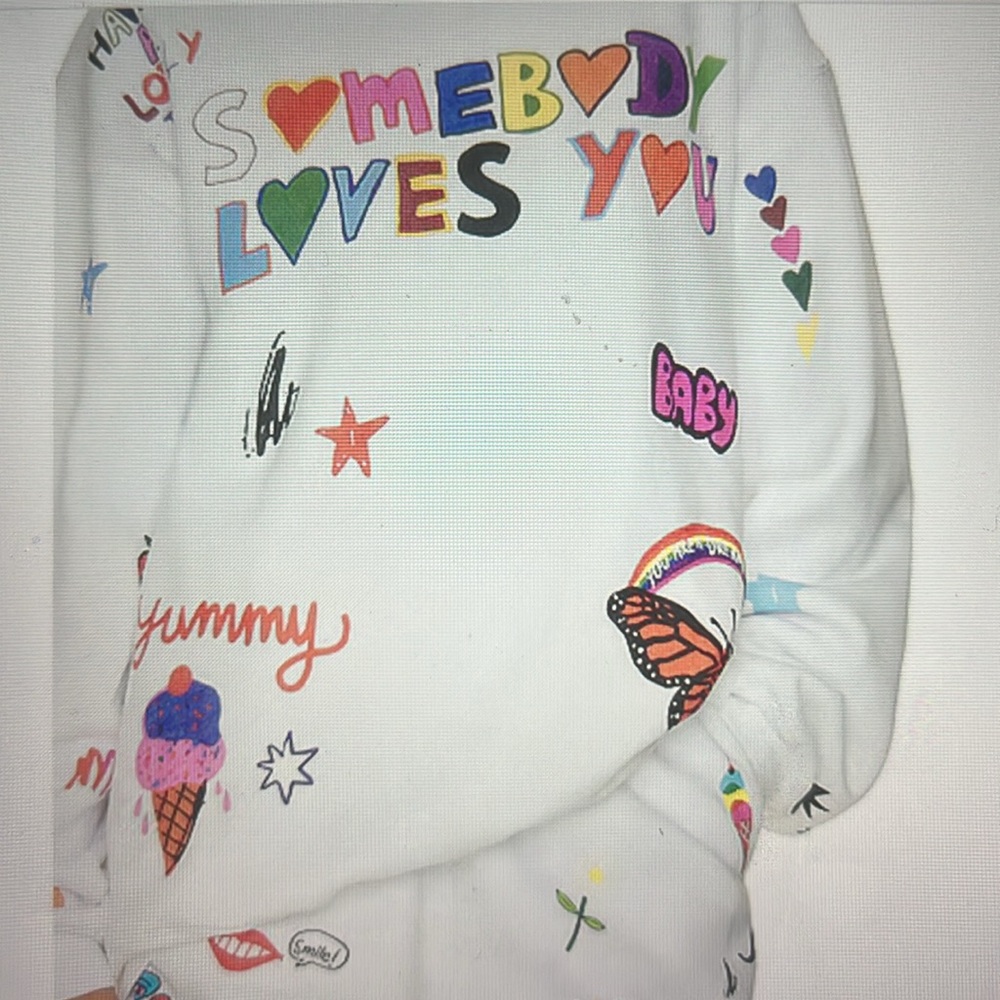 NWOT Mayfair Group Sweatshirt